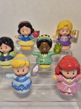 Little People Disney Princess Talkers Lot Of 6 Mulan, Ariel, Tiana, Cinderella +